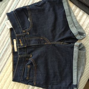 Levis mid length shorts